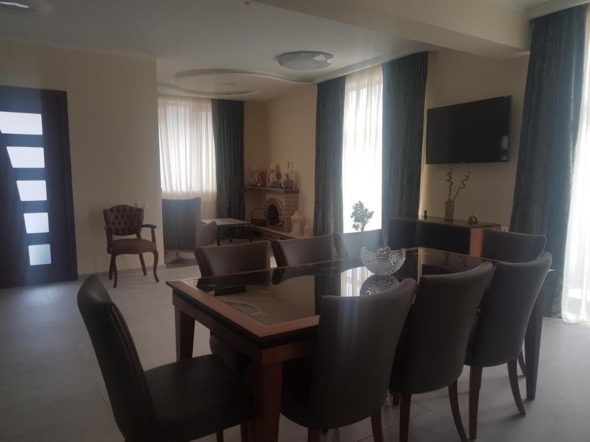 villa beridze Borzsomi Kültér fotó